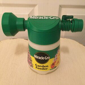 Vintage MIRACLE GRO Grow Feeder Garden & Lawn Sprayer Hose Attachment